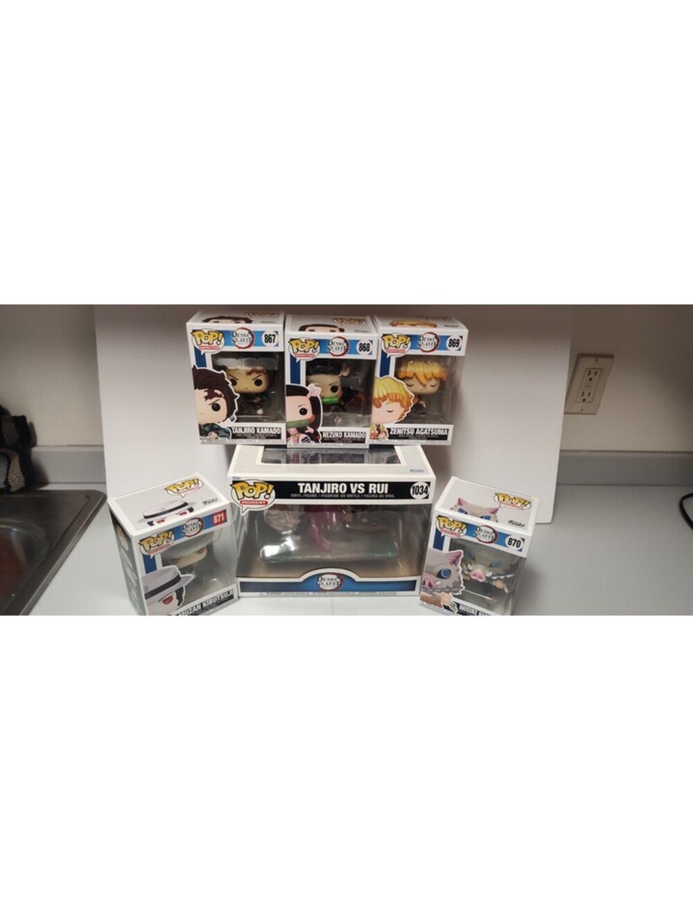 Funko Pop Demon Slayer Lot of 6 Tanjiro Nezuko Zenitsu Inosuke Muzan + Moment